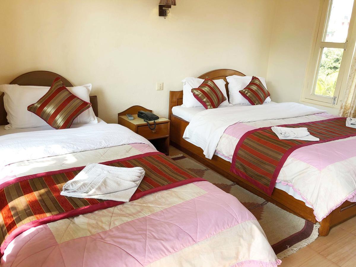 Hotel Grand Holiday Pokhara Eksteriør bilde