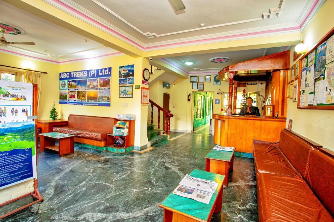 Hotel Grand Holiday Pokhara Eksteriør bilde