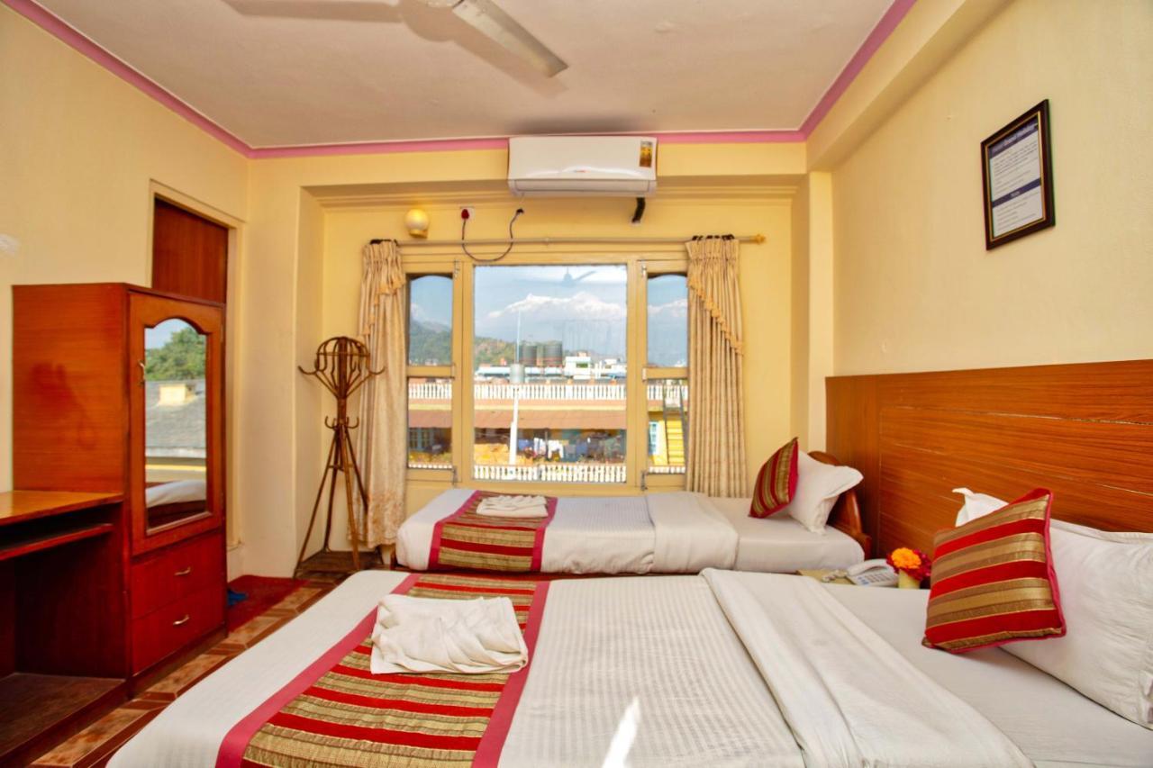 Hotel Grand Holiday Pokhara Eksteriør bilde