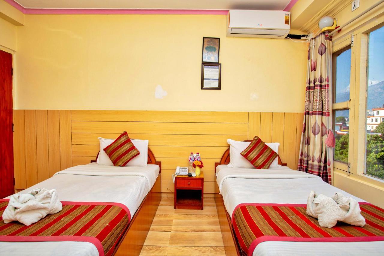 Hotel Grand Holiday Pokhara Eksteriør bilde
