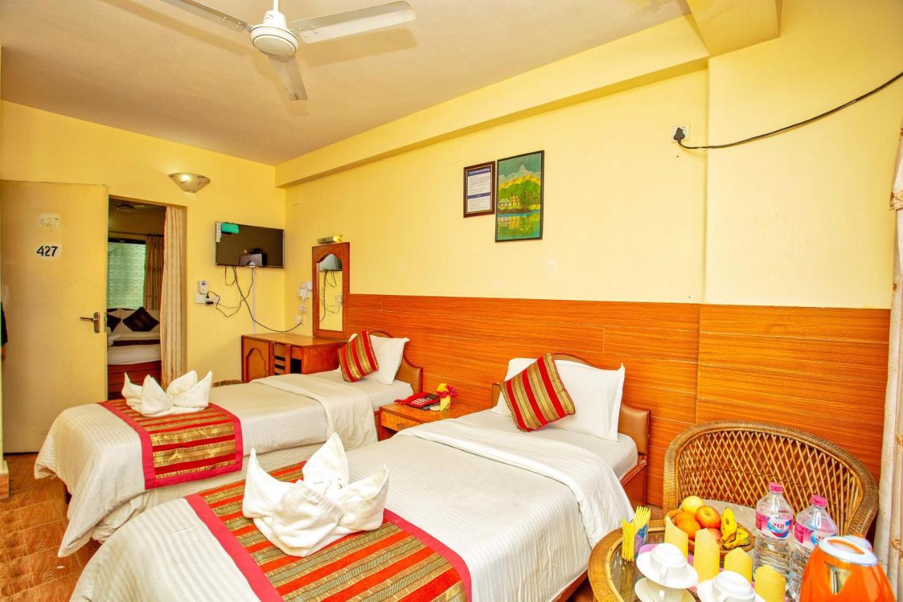 Hotel Grand Holiday Pokhara Eksteriør bilde