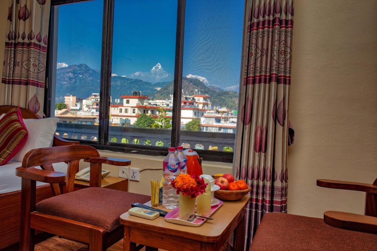 Hotel Grand Holiday Pokhara Eksteriør bilde