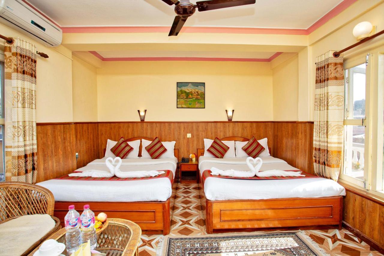 Hotel Grand Holiday Pokhara Eksteriør bilde