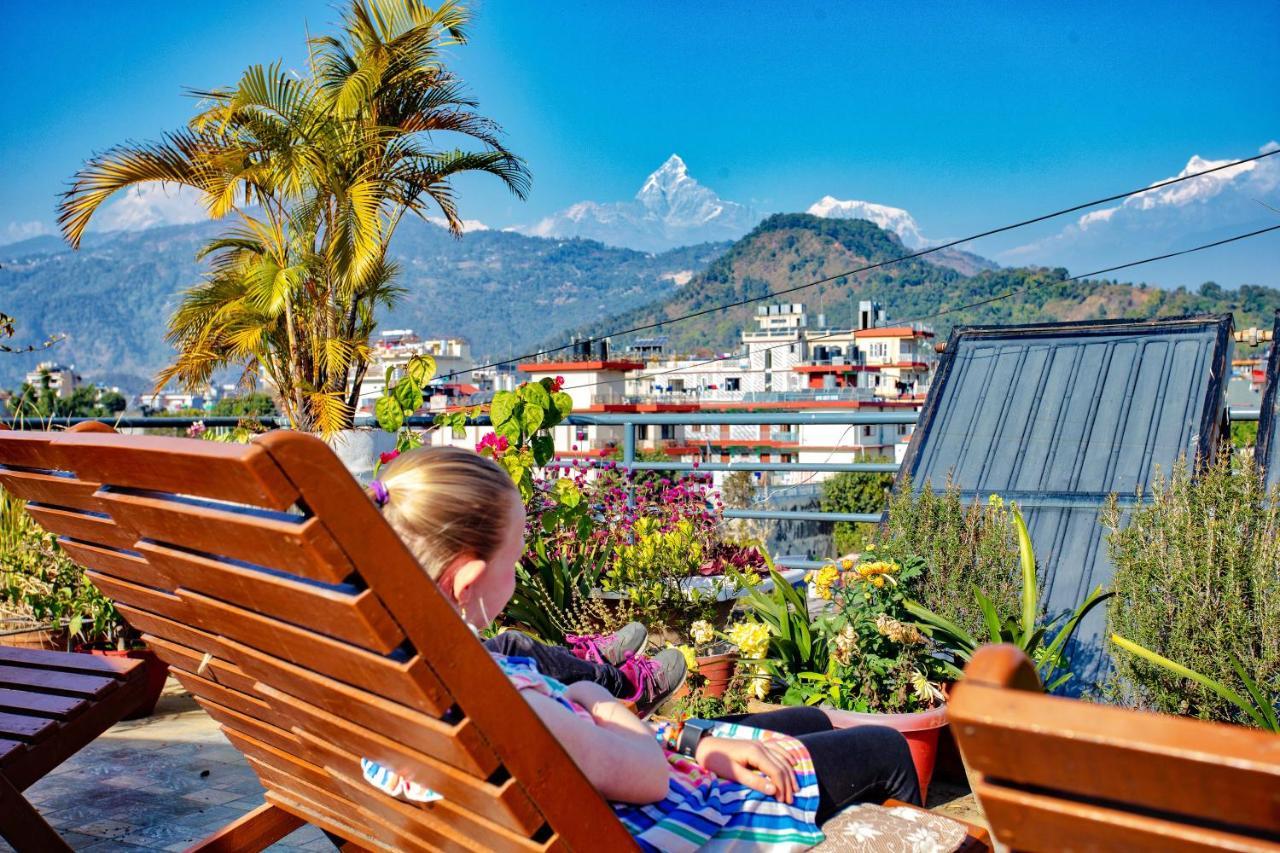 Hotel Grand Holiday Pokhara Eksteriør bilde