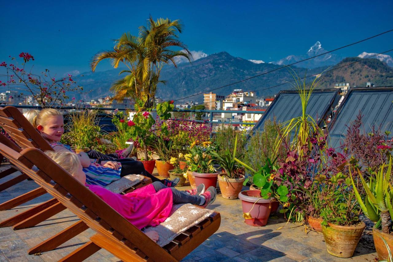 Hotel Grand Holiday Pokhara Eksteriør bilde