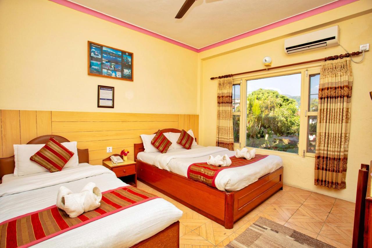 Hotel Grand Holiday Pokhara Eksteriør bilde
